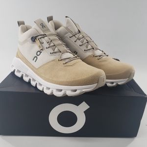 On cloud hi running shoe pearl camel size 8